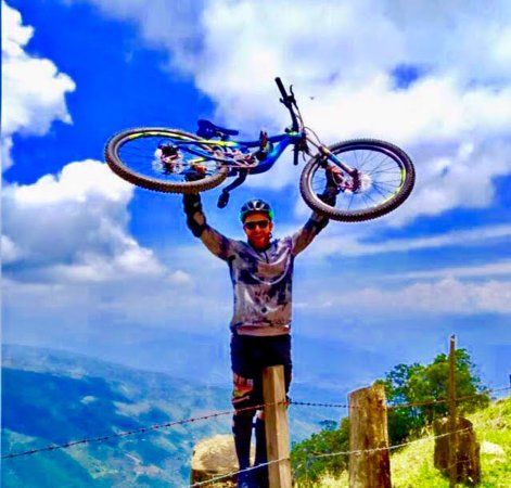 2000 m de descenso y más