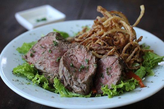 Bucan Steak