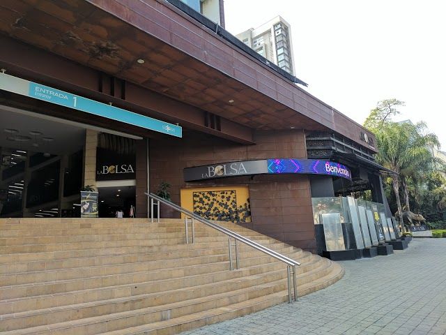 Centro Comercial South River